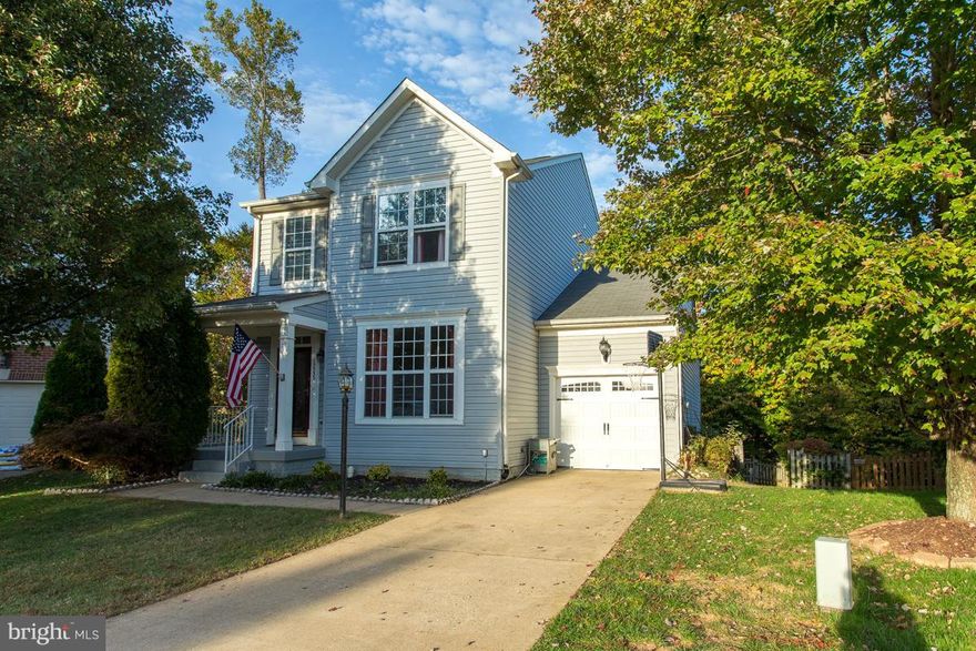 Beautiful home in Ashland Community, Features a large kitchen w/granite counter tops. Family room off kitchen, Living room/Dining Room combo with separate office, Large master bedroom. Beautiful updated shower in MB. Private back yard.. Walk to HS and Elem. School. Also has tot lots, pool, club house and more. Close to Potomac Mills, 45 mins to Pentagon, 20 mins to Ft. Belvoir and Quantico!