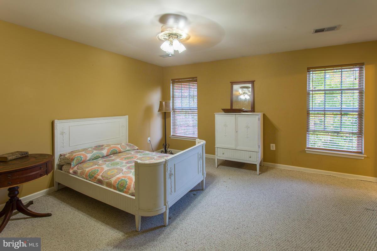 ASHLAND - Residential