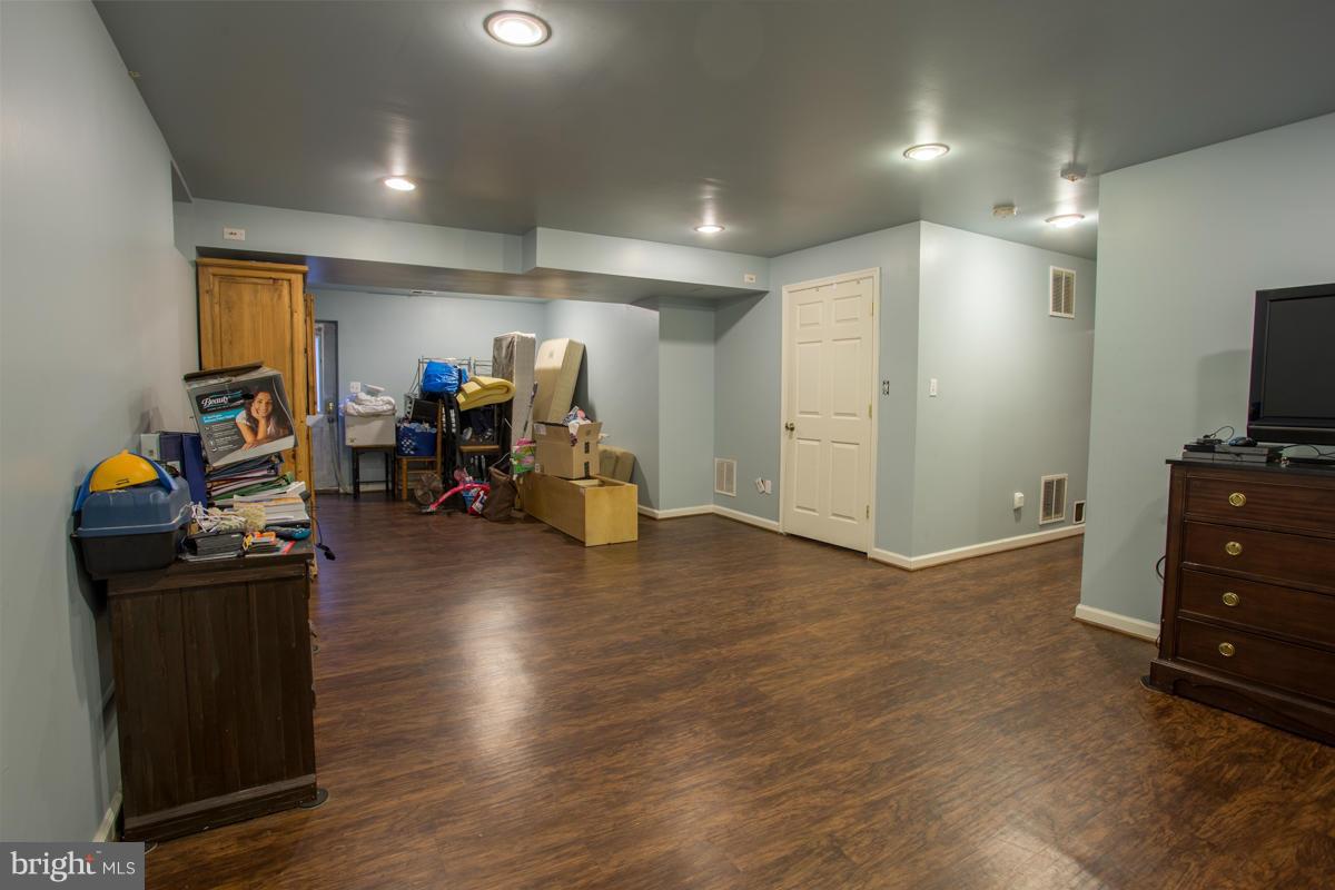 ASHLAND - Residential