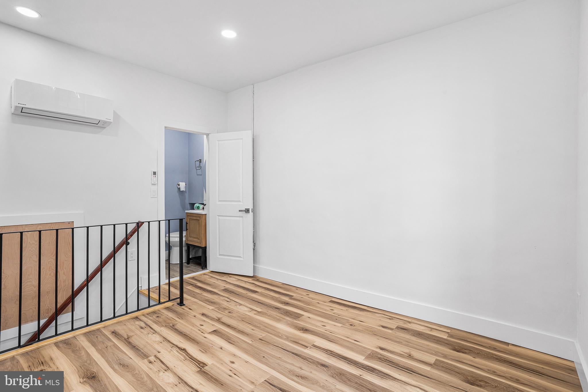 1222 CHANCELLOR STREET 1F