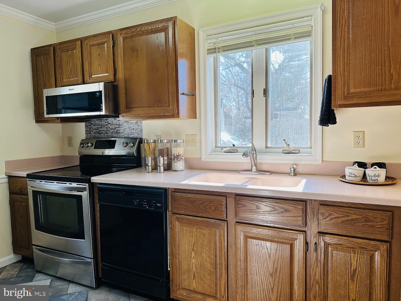 MILL POND ONE - Residential