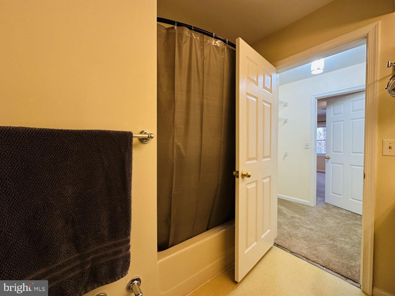 MILL POND ONE - Residential