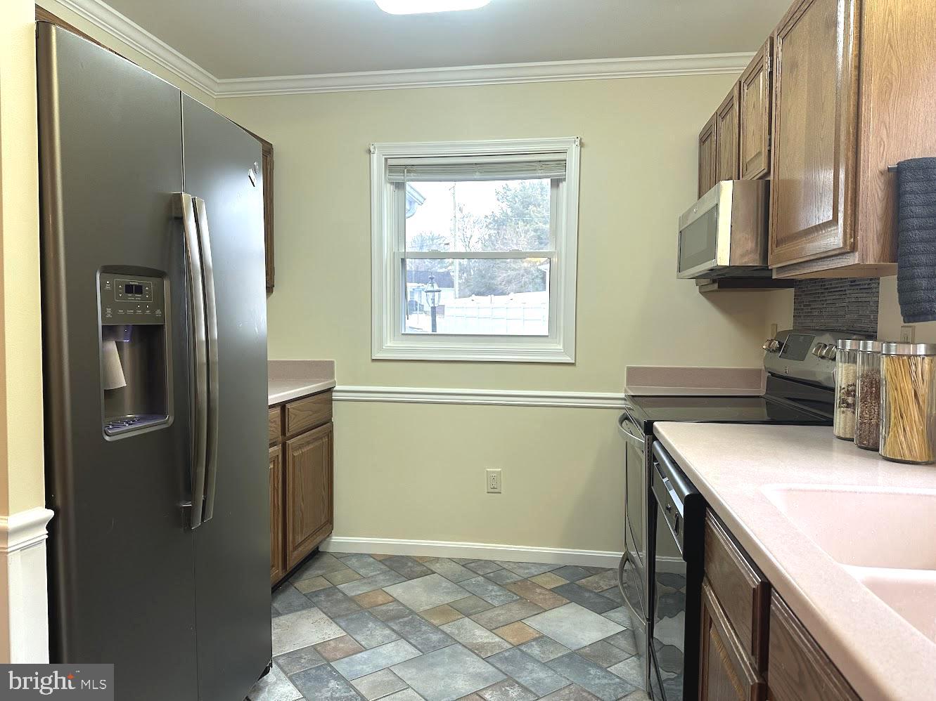 MILL POND ONE - Residential