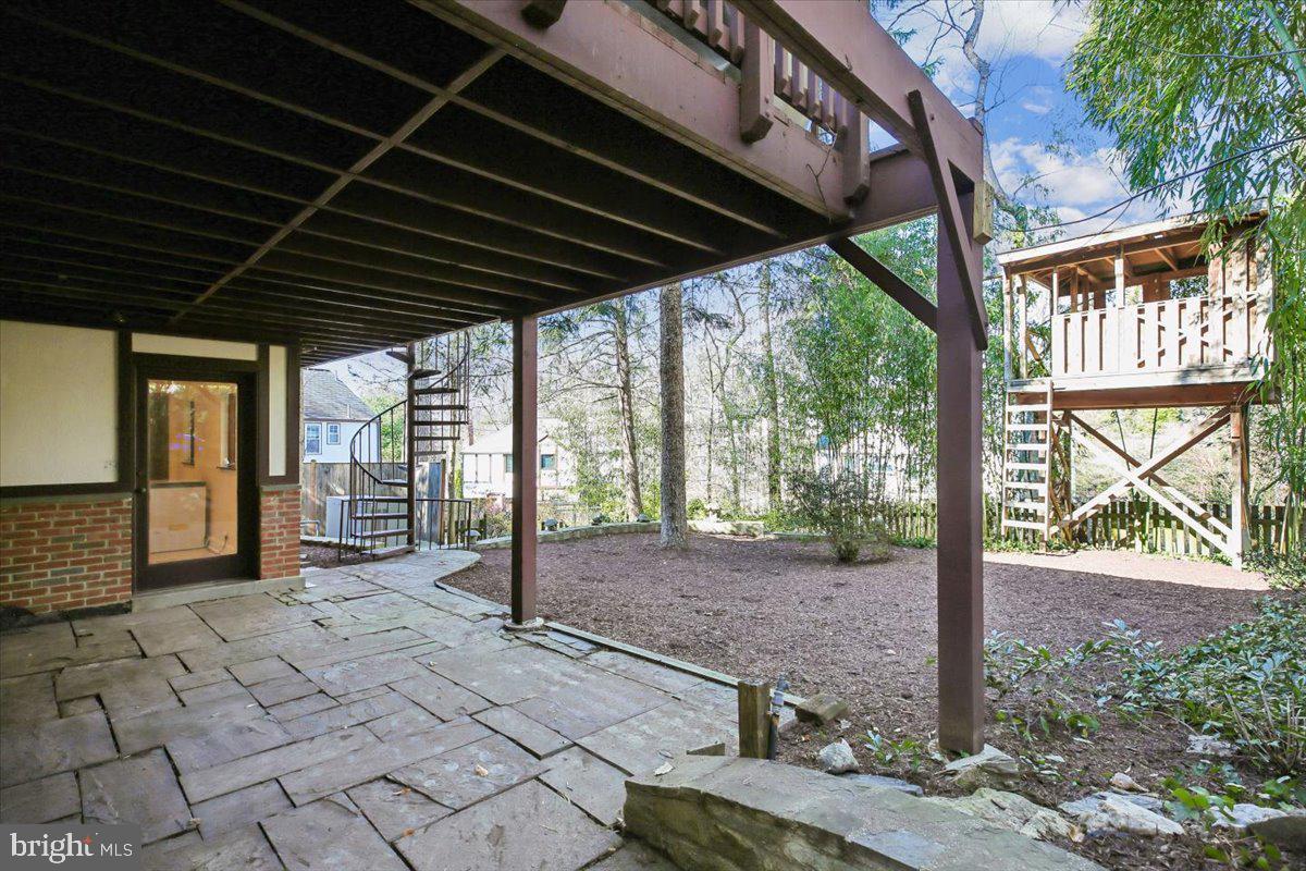 WOODHAVEN - Residential