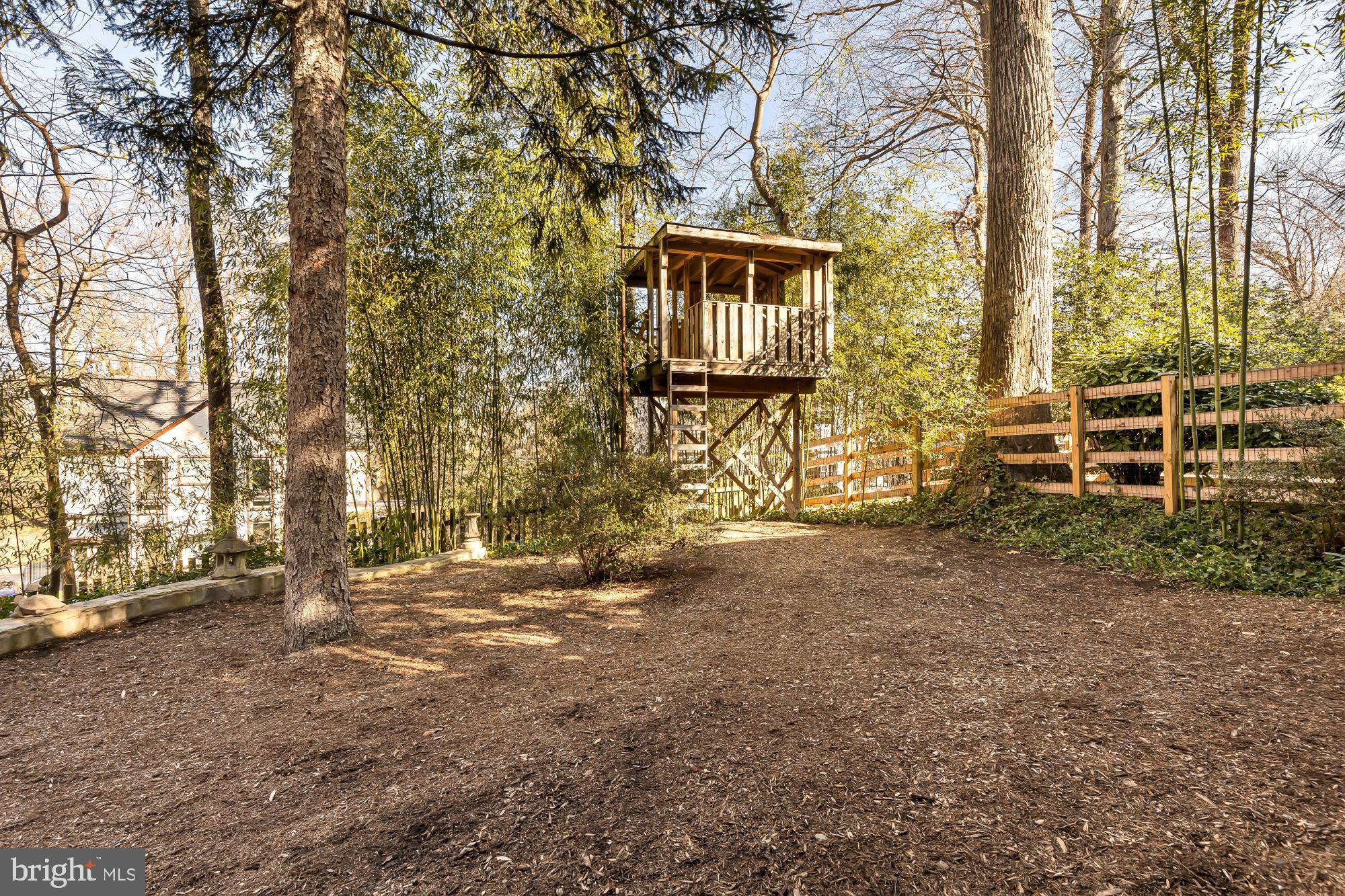 WOODHAVEN - Residential