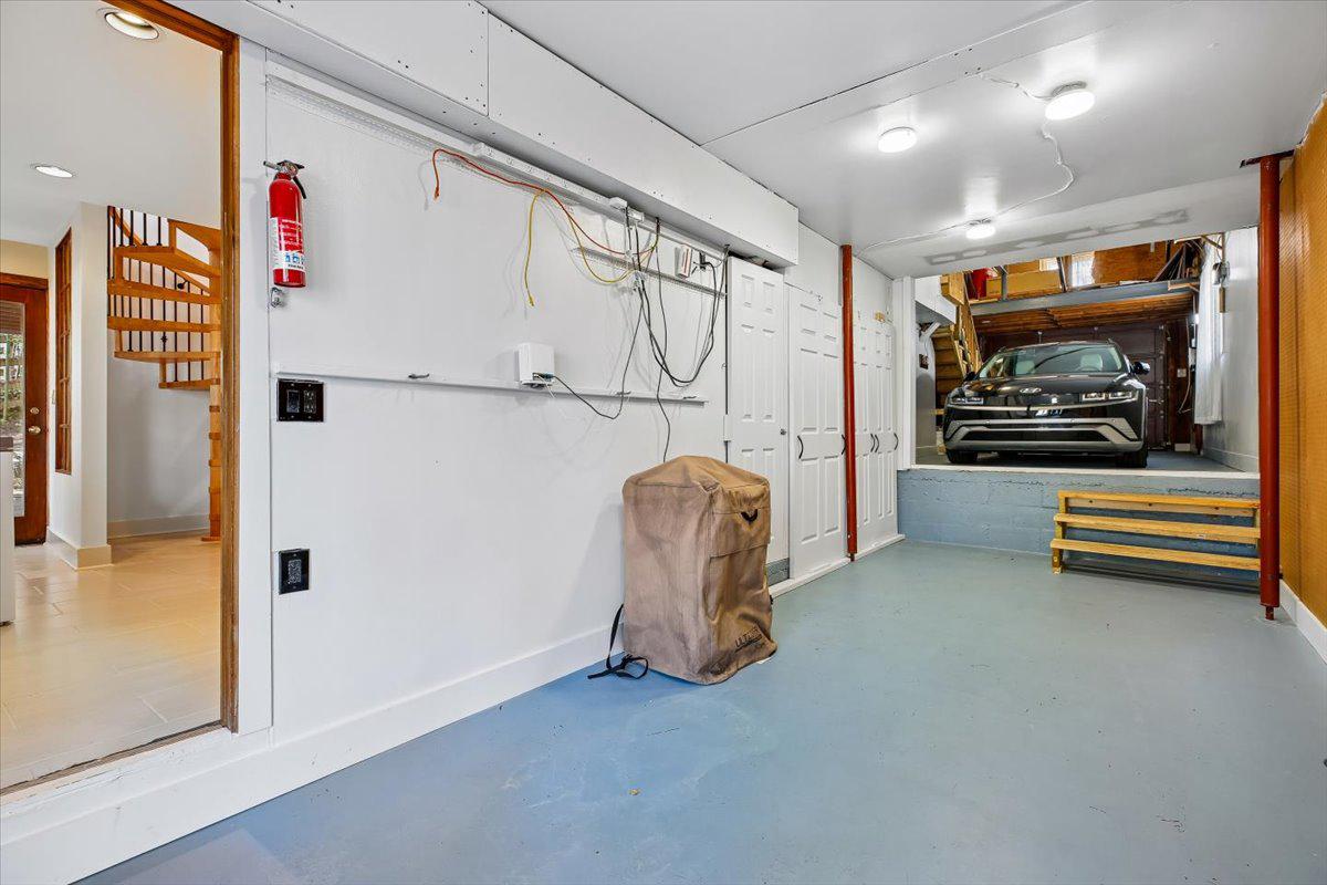 WOODHAVEN - Residential