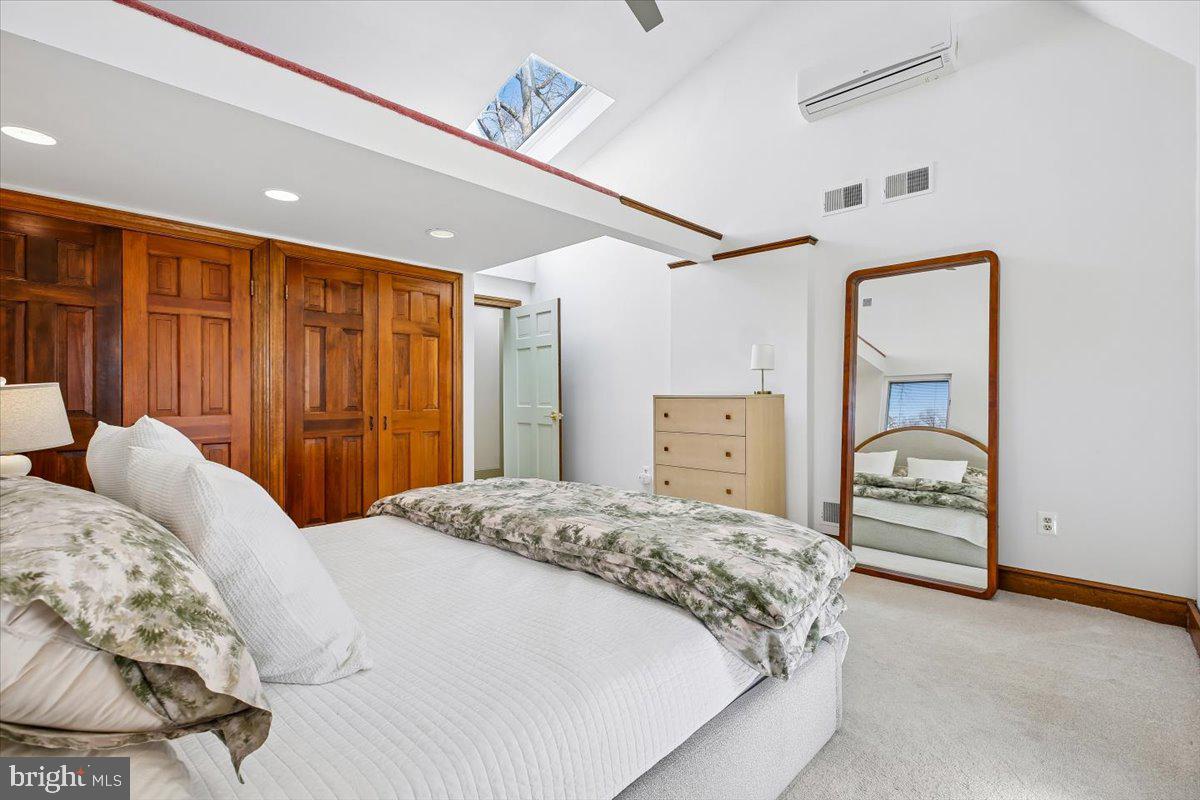 WOODHAVEN - Residential