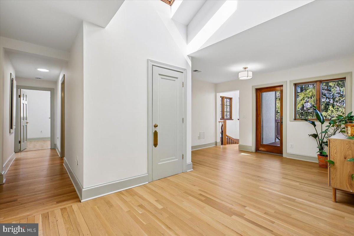 WOODHAVEN - Residential