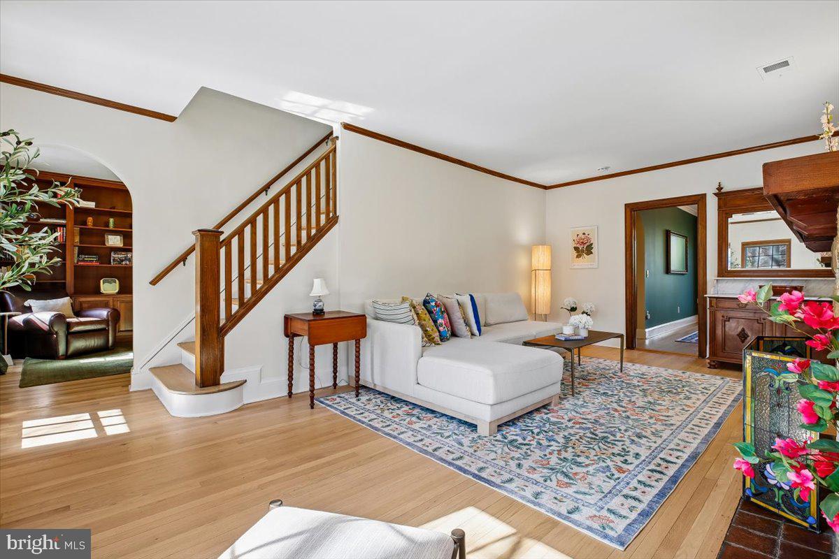 WOODHAVEN - Residential