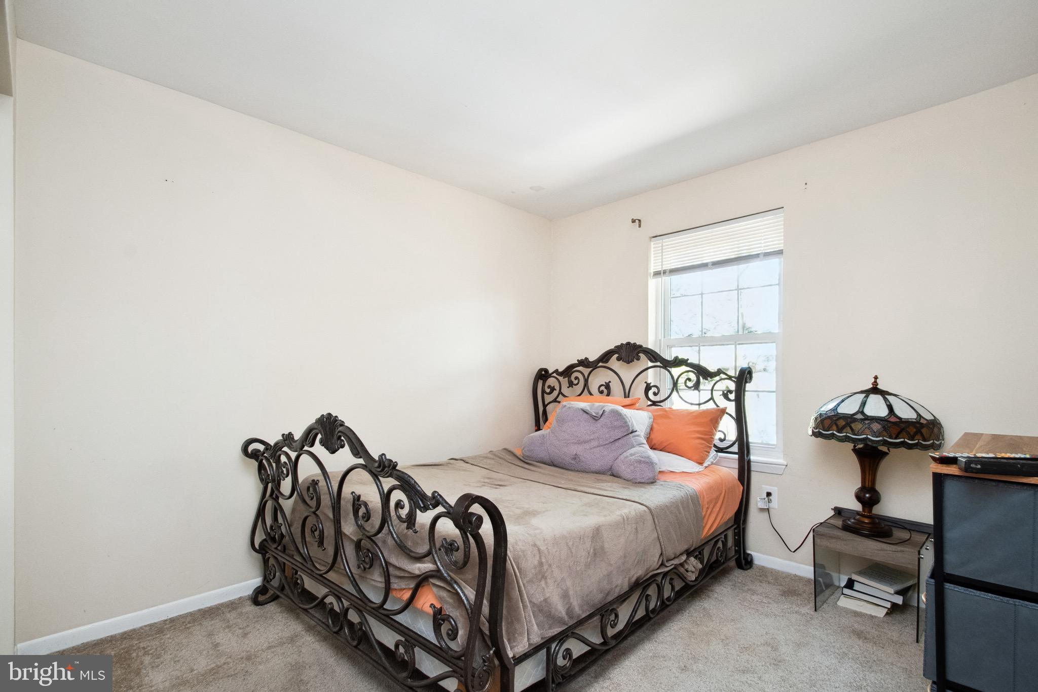 ASHFORD - Residential