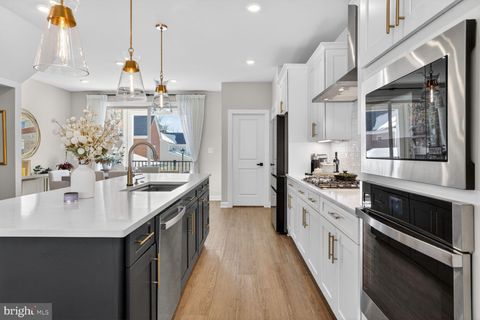 Photo of 3757 Mayors Way, FAIRFAX, VA 22030 (MLS # VAFC2007874)