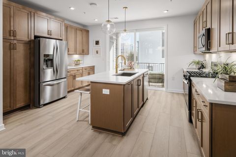 14387 GLEN MANOR DRIVE CHANTILLY VA 20151