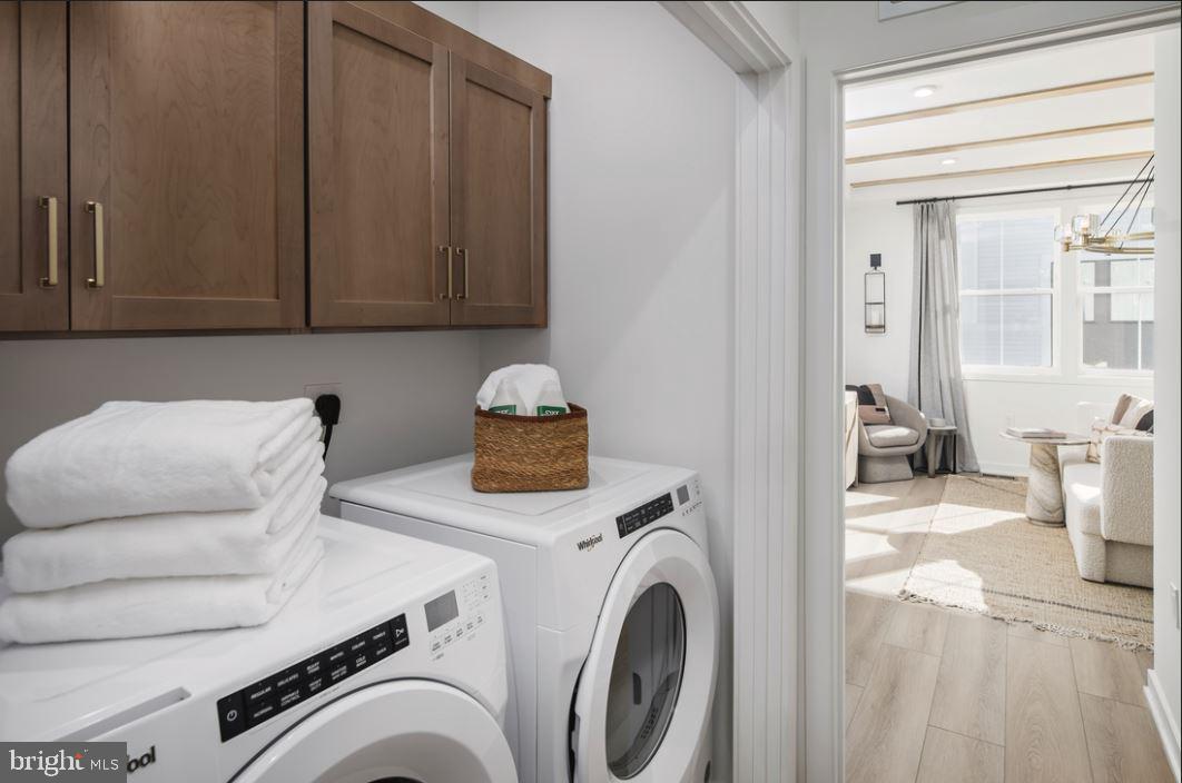 14387 GLEN MANOR DRIVE