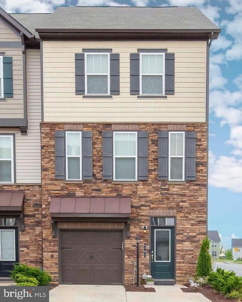Photo of 101 Germanna Way #19, STAFFORD, VA 22554 (MLS # VAST2052070)