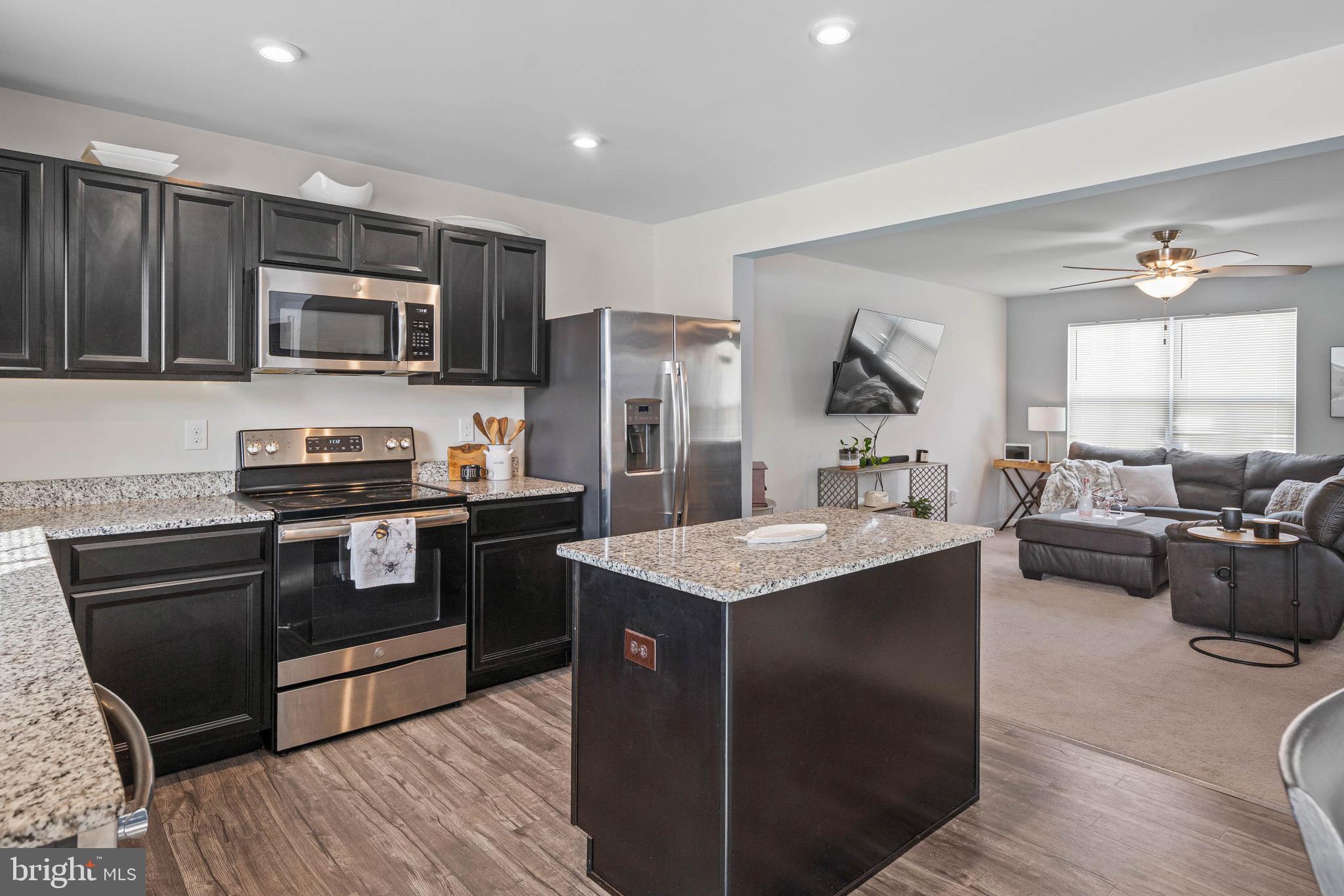 BROOKSTONE TRACE - Residential