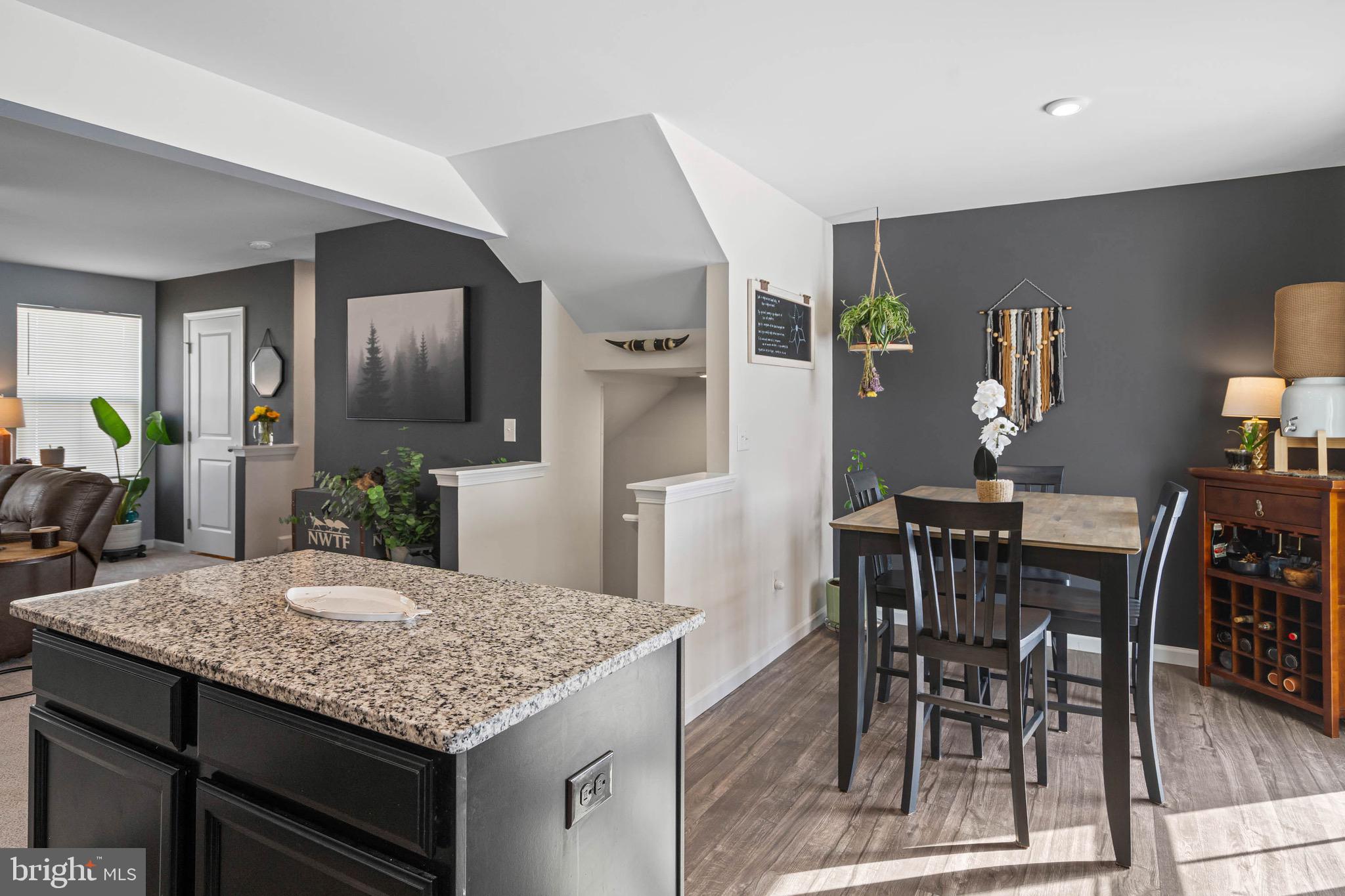 BROOKSTONE TRACE - Residential