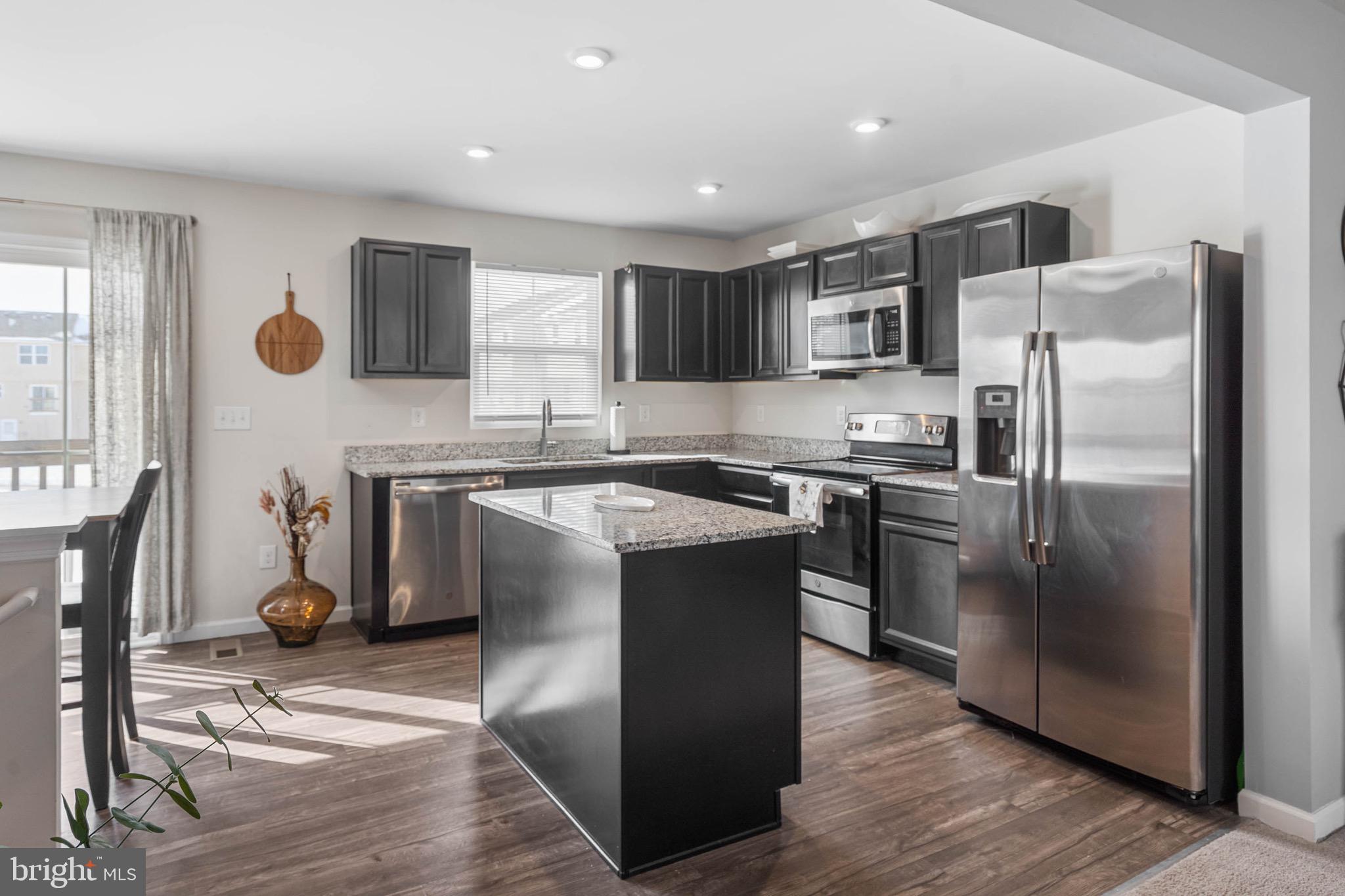 BROOKSTONE TRACE - Residential