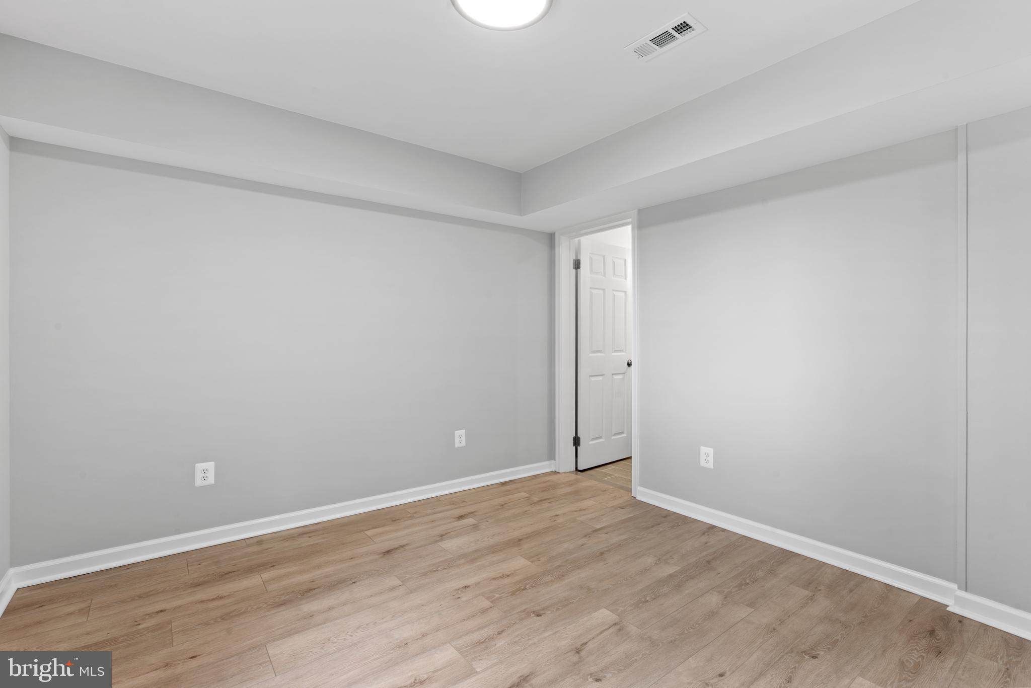 BRAFFERTON - Residential