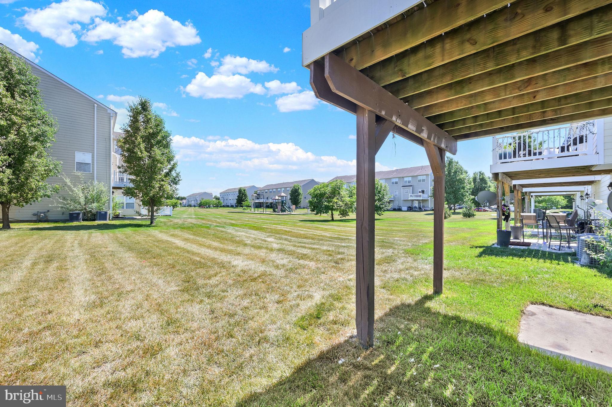 193 LEXINGTON PLACE