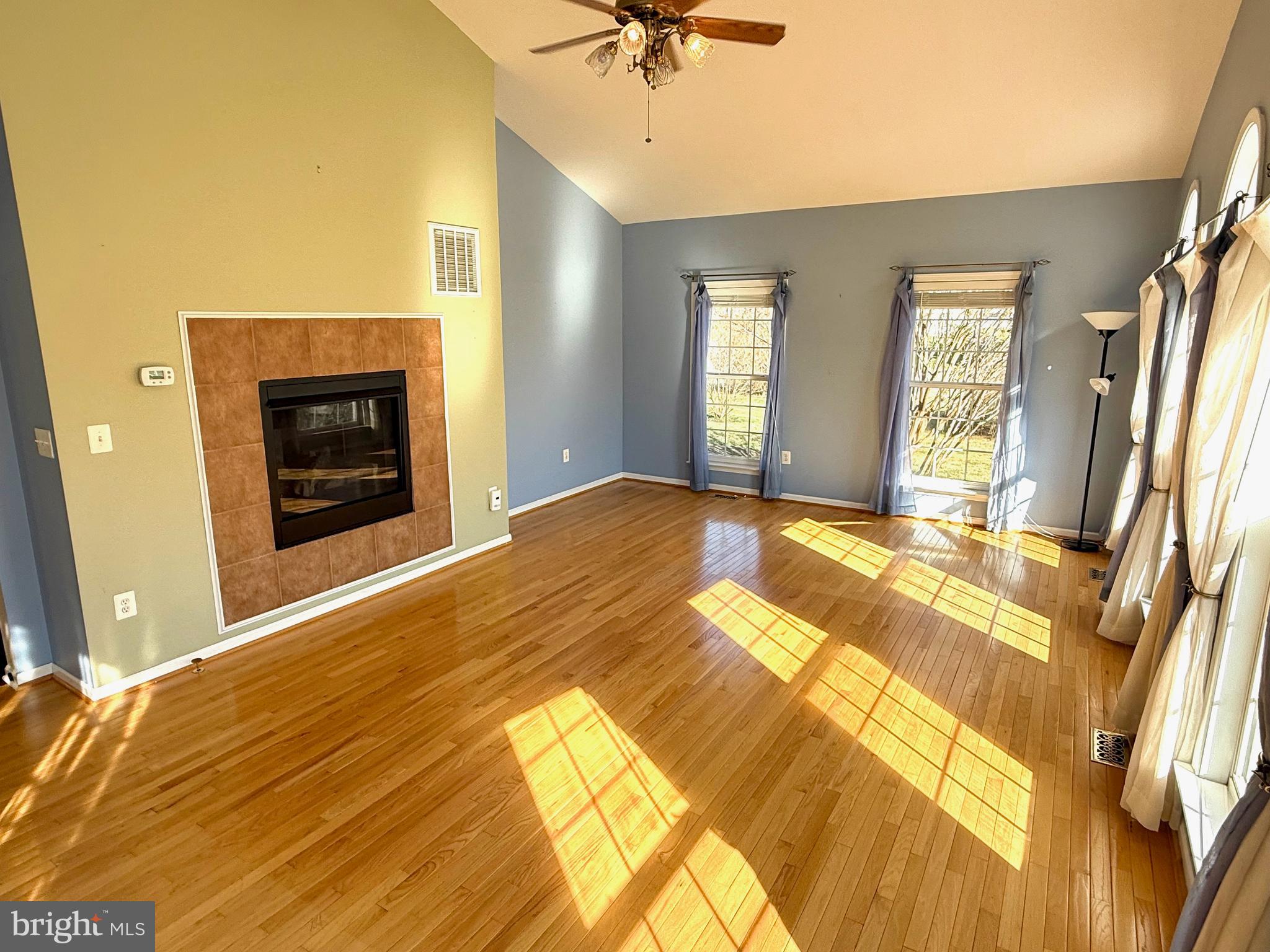 SPRUCE HILL ESTATES - Residential