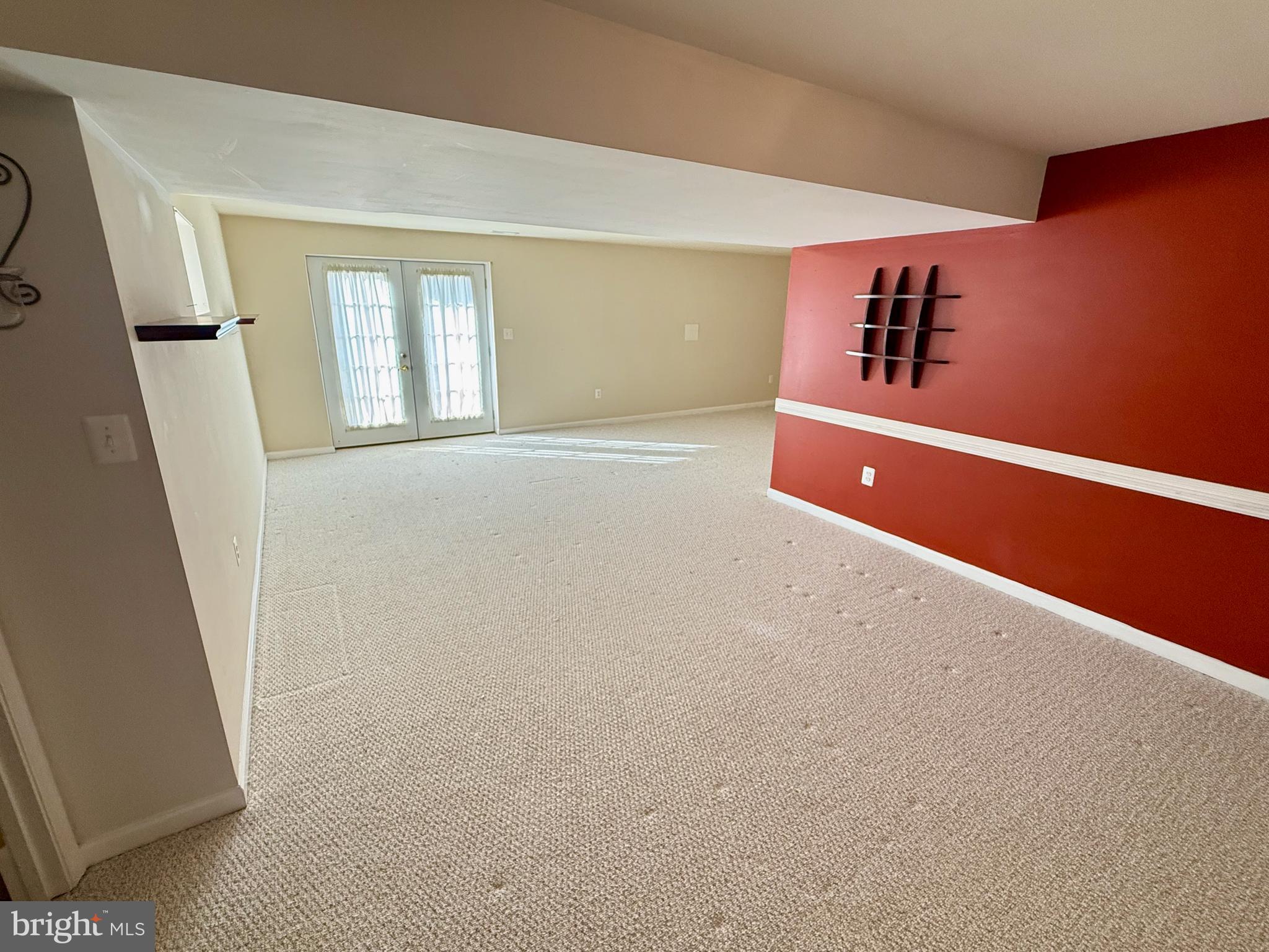 SPRUCE HILL ESTATES - Residential