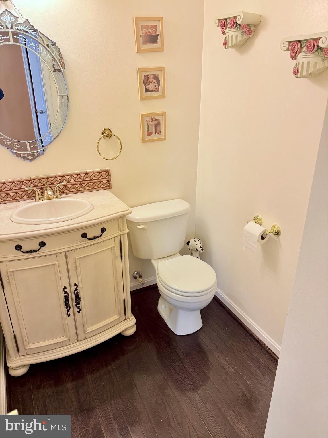 SPRUCE HILL ESTATES - Residential