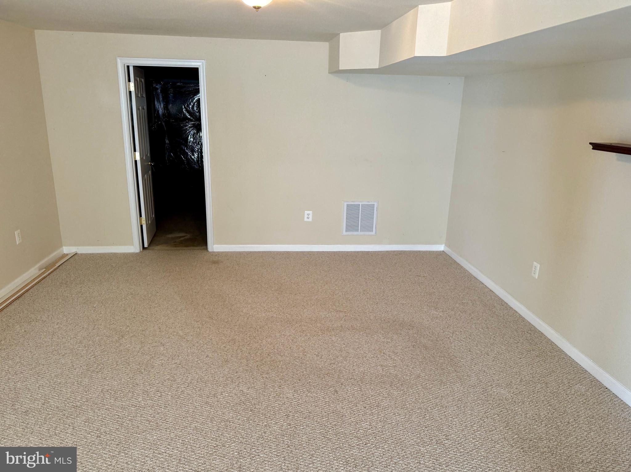 SPRUCE HILL ESTATES - Residential