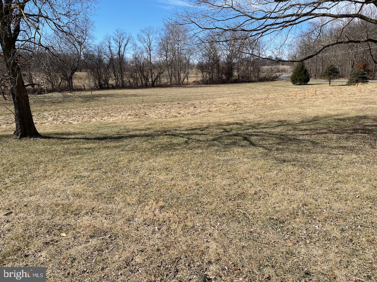 SPRUCE HILL ESTATES - Residential