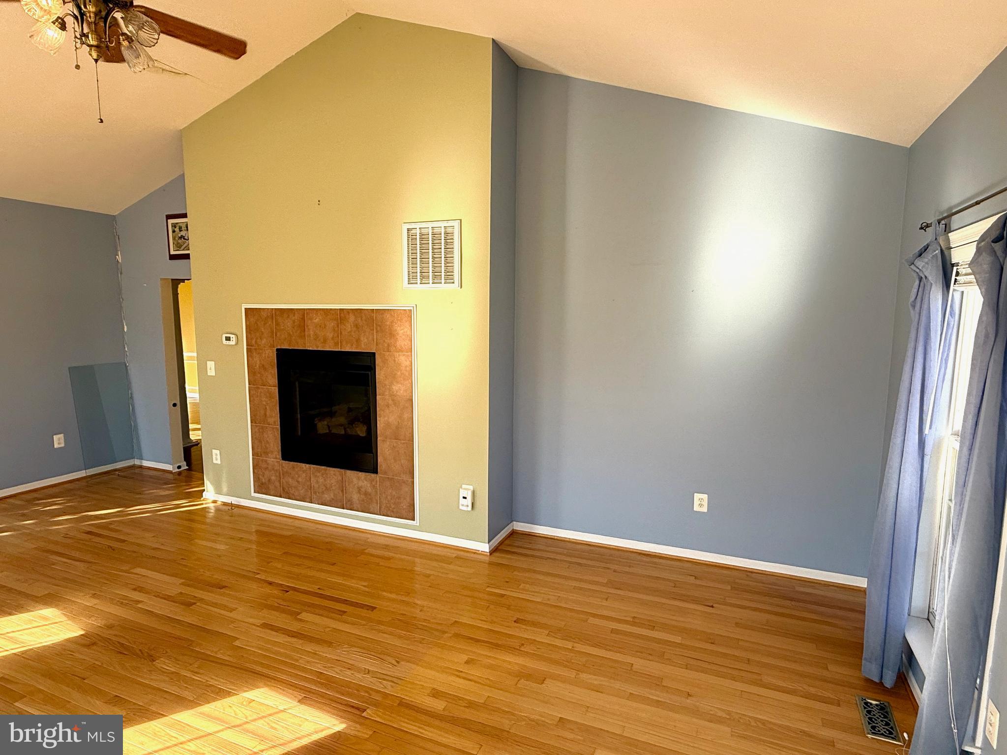 SPRUCE HILL ESTATES - Residential