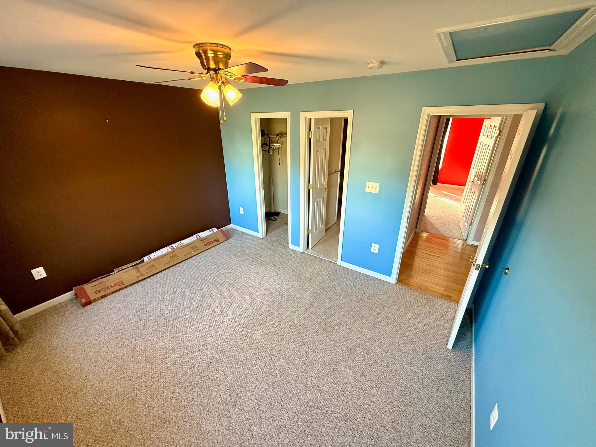 SPRUCE HILL ESTATES - Residential