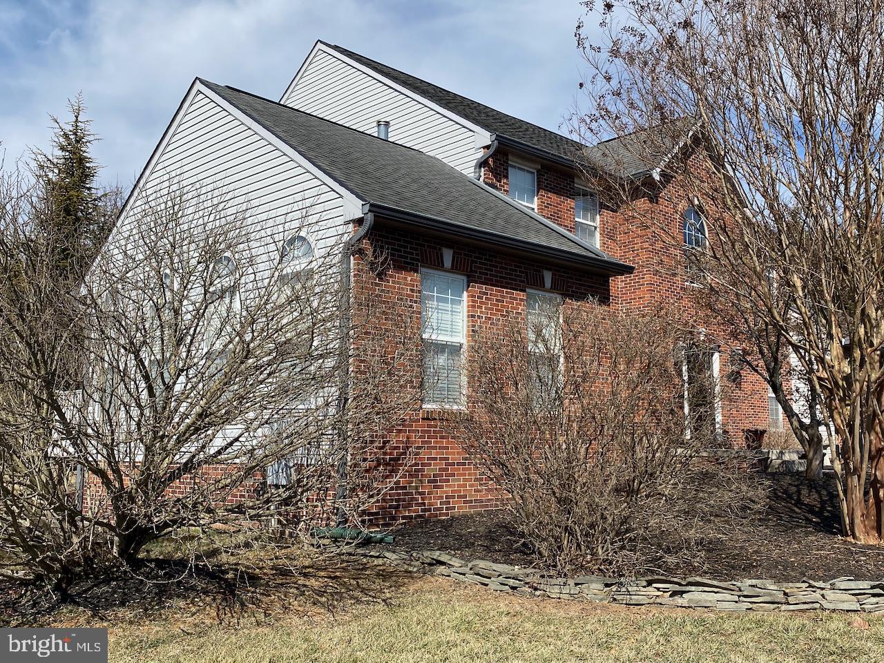 SPRUCE HILL ESTATES - Residential