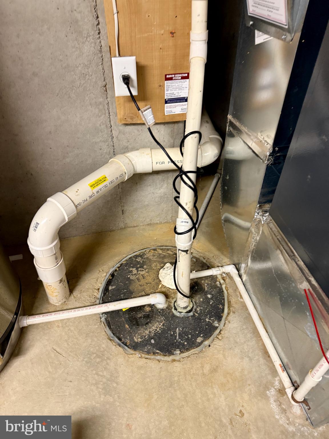 SPRUCE HILL ESTATES - Residential