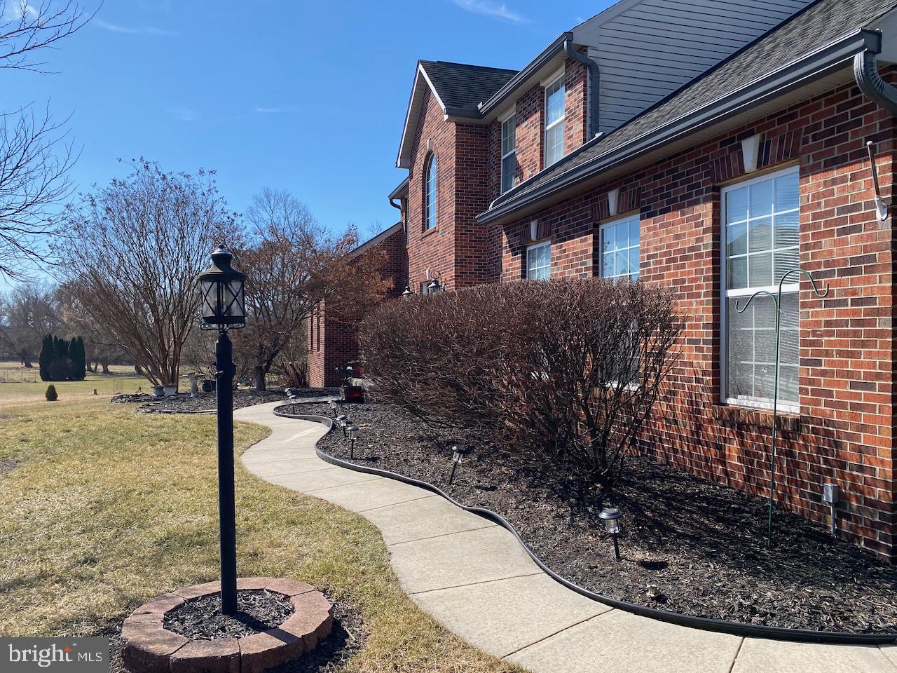 SPRUCE HILL ESTATES - Residential