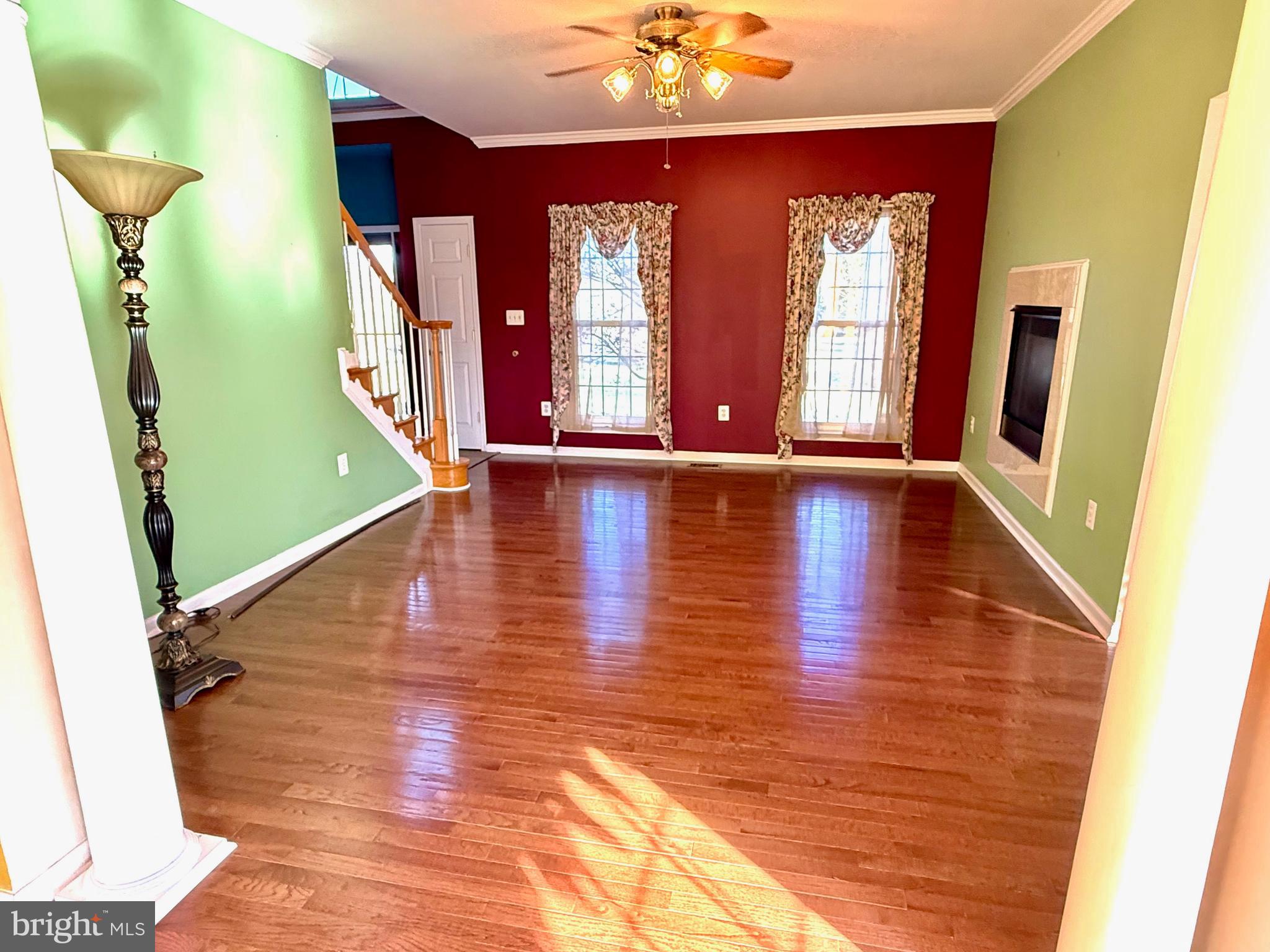 SPRUCE HILL ESTATES - Residential