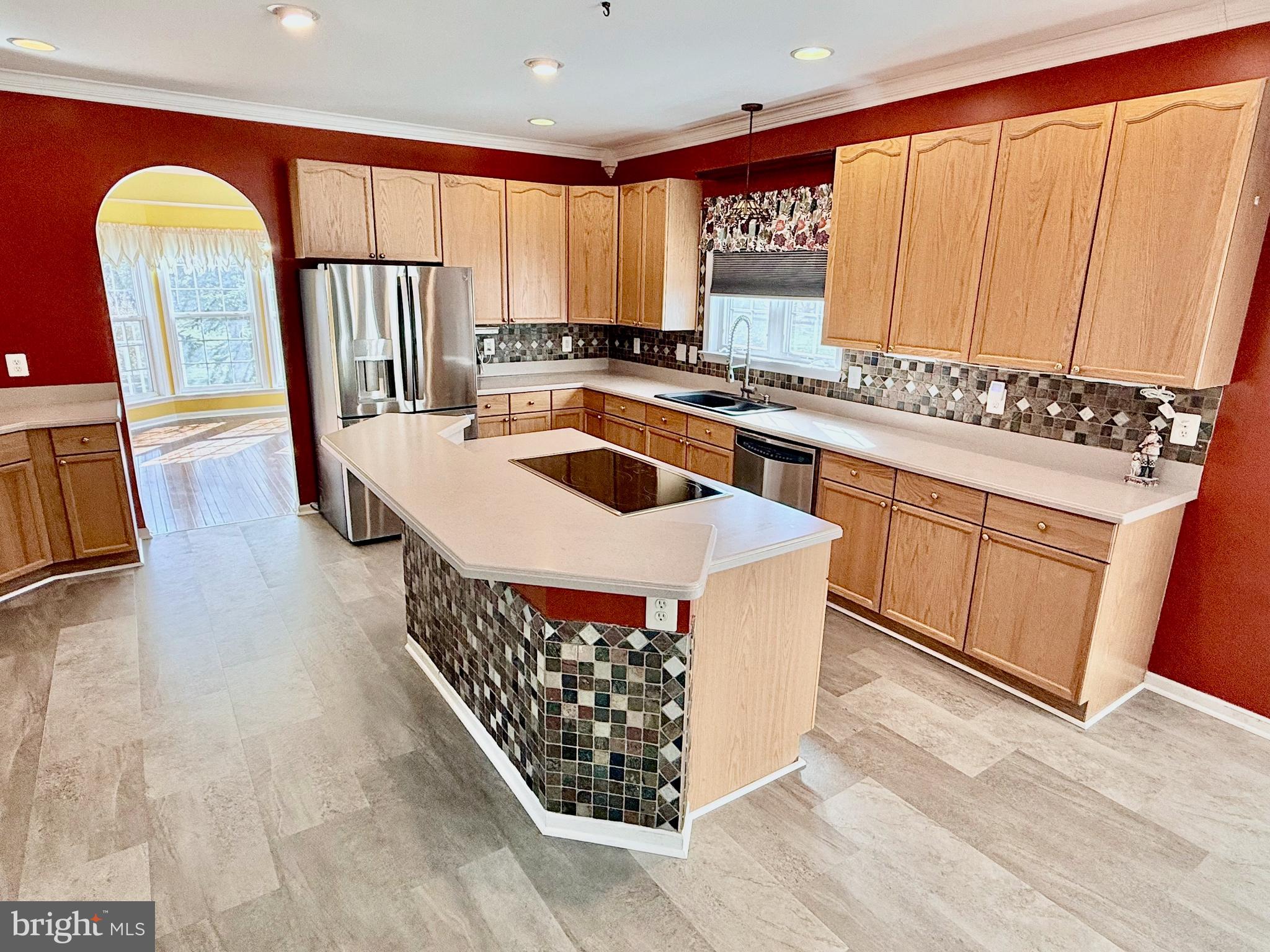 SPRUCE HILL ESTATES - Residential