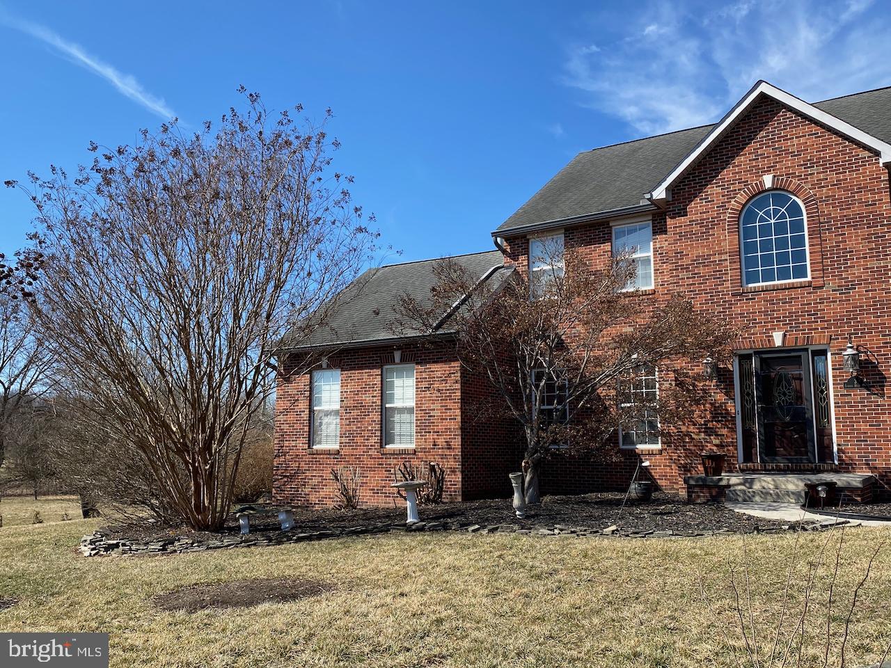 SPRUCE HILL ESTATES - Residential