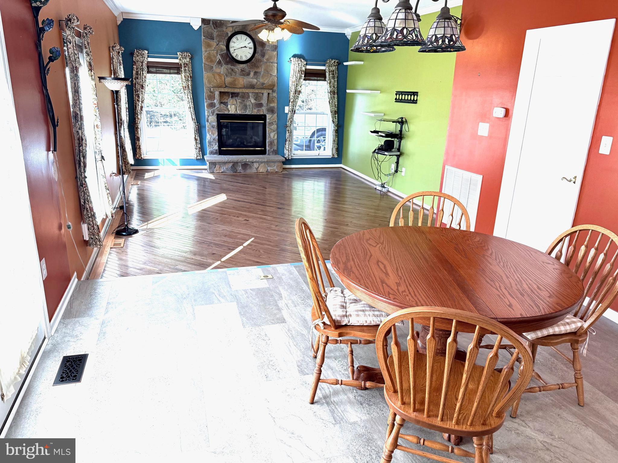 SPRUCE HILL ESTATES - Residential