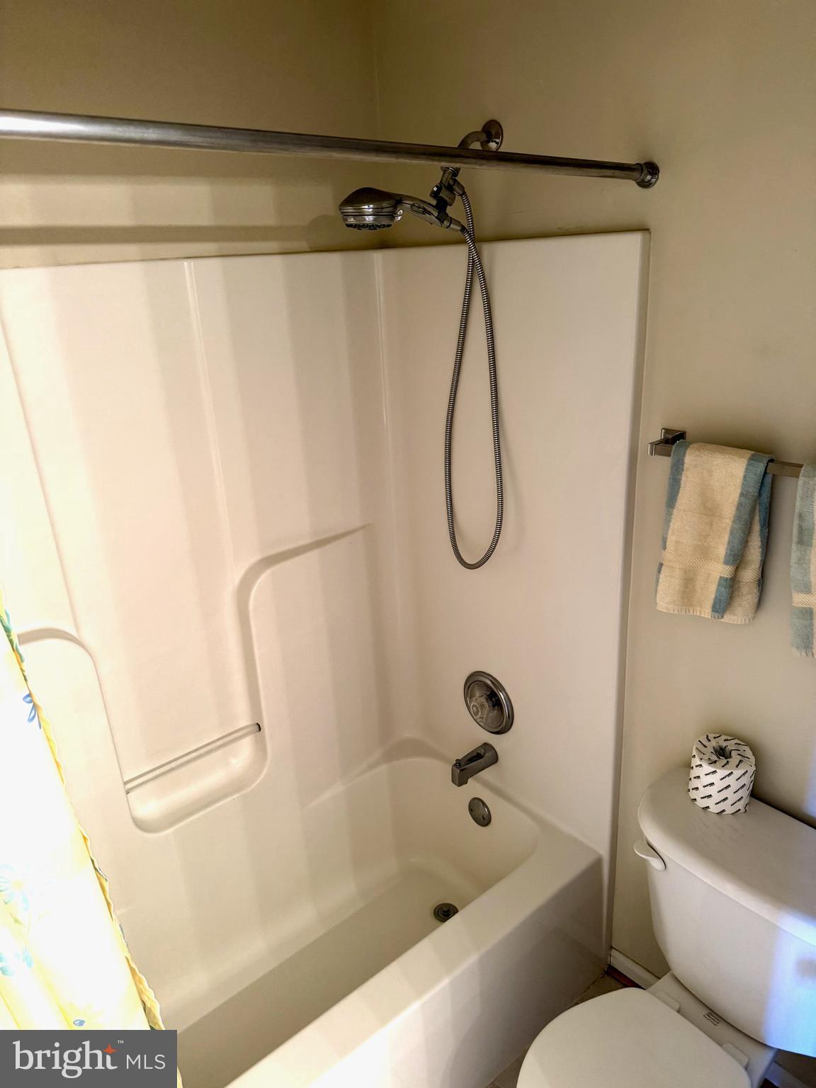 SPRUCE HILL ESTATES - Residential