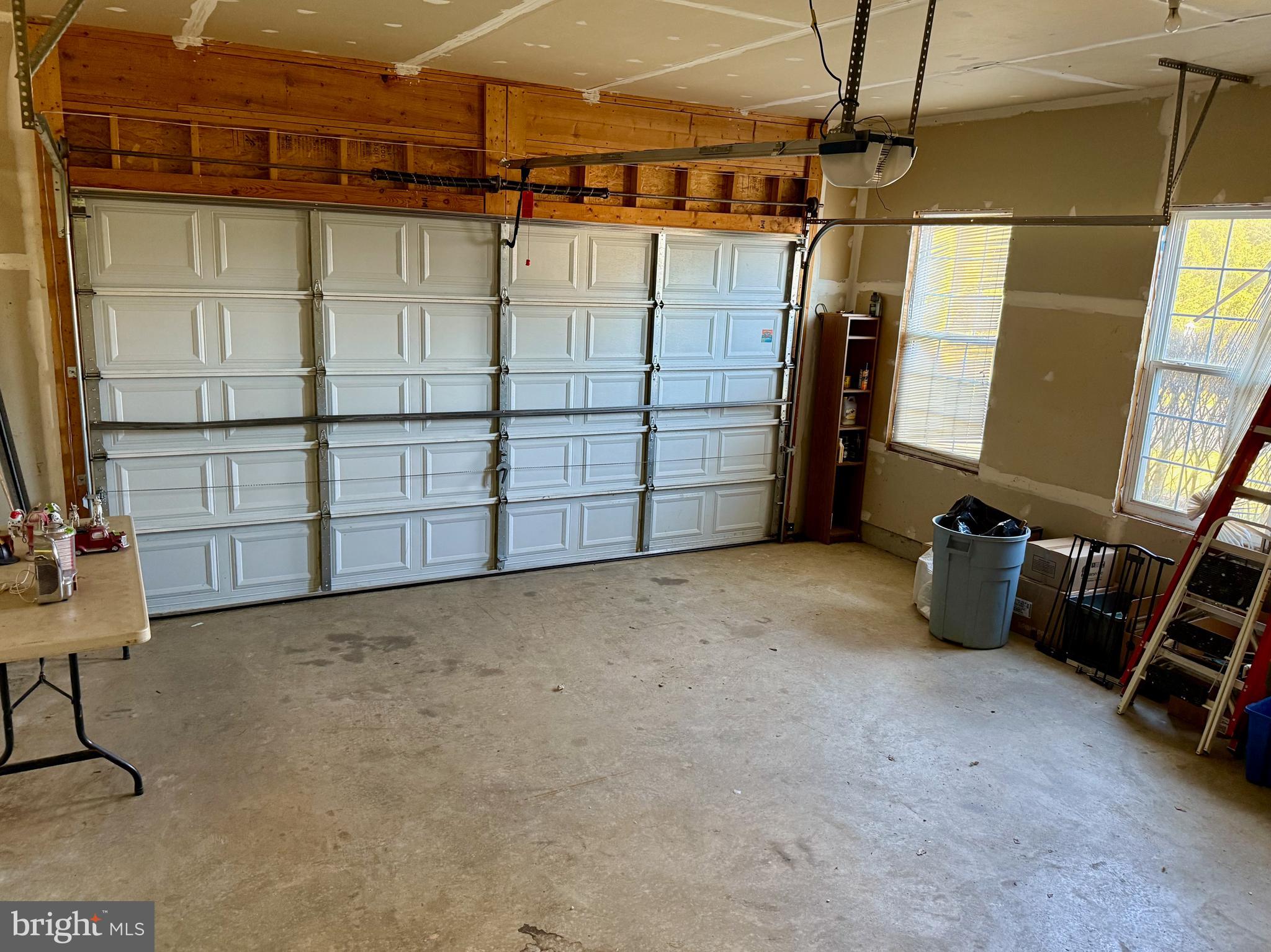 SPRUCE HILL ESTATES - Residential