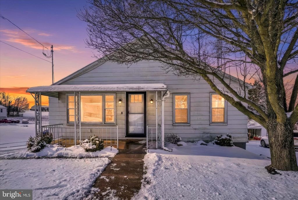 Photo of 12530 Winterstown Road, FELTON, PA 17322 (MLS # PAYK2096464)