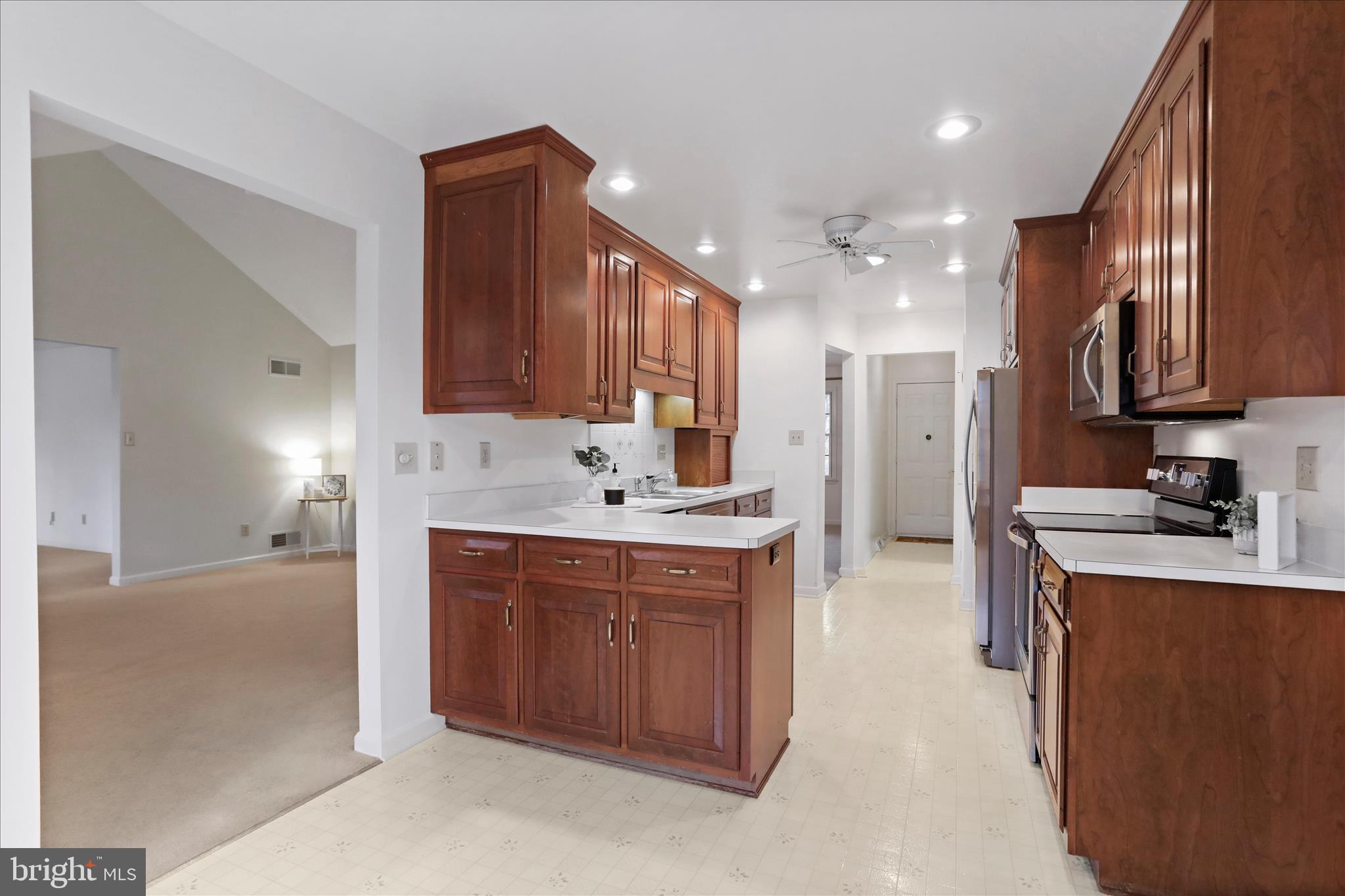 PENN NATIONAL - Residential