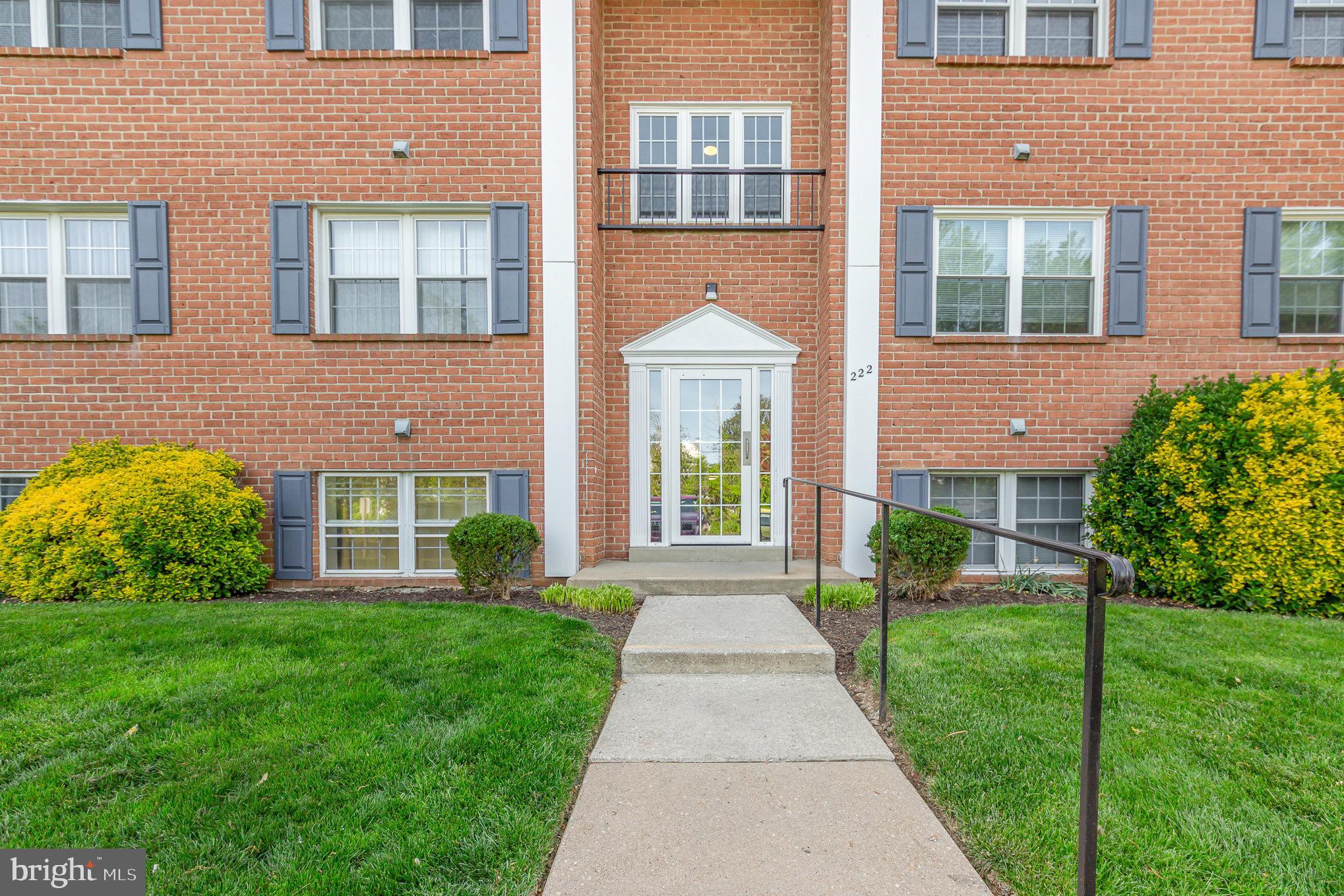 HICKORY HILLS - Residential Lease