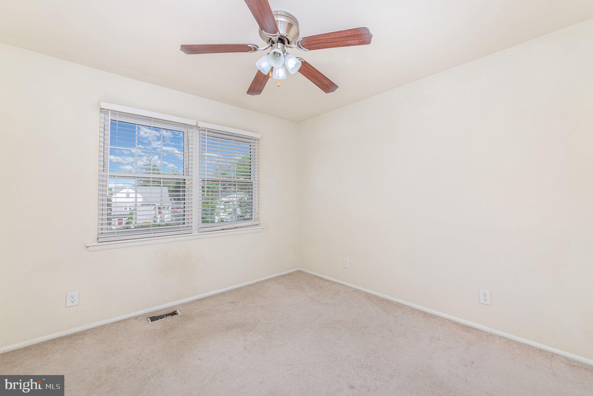 HICKORY HILLS - Residential Lease