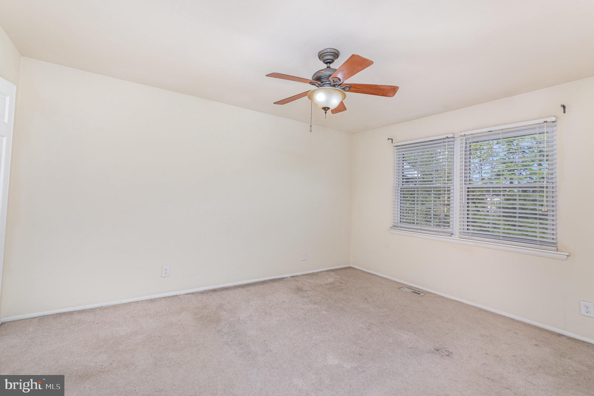 HICKORY HILLS - Residential Lease