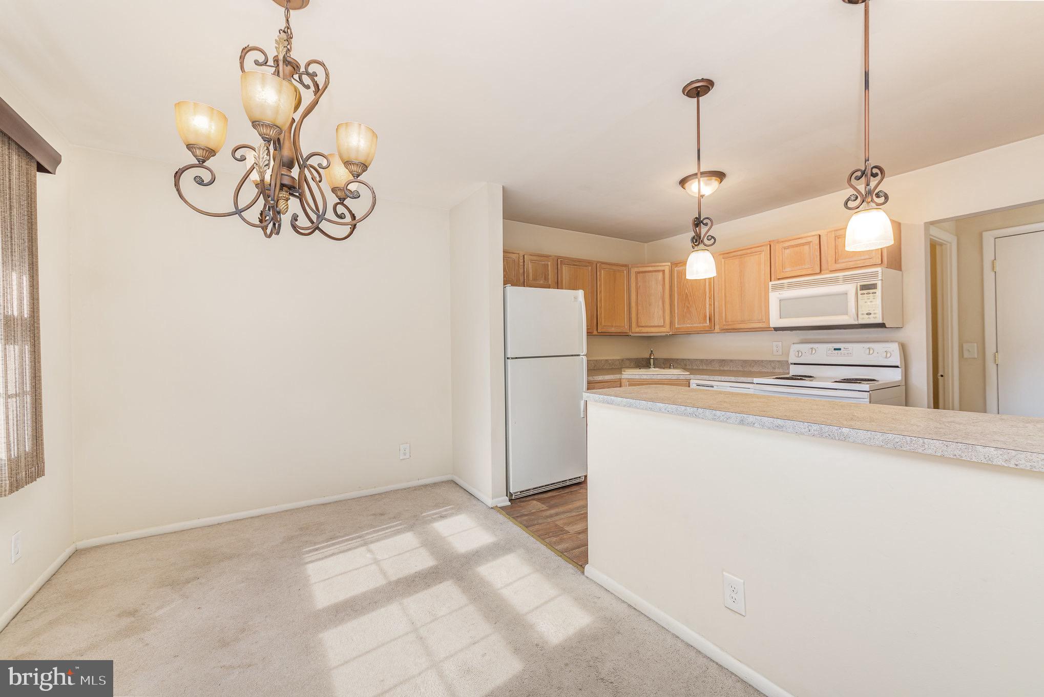 HICKORY HILLS - Residential Lease