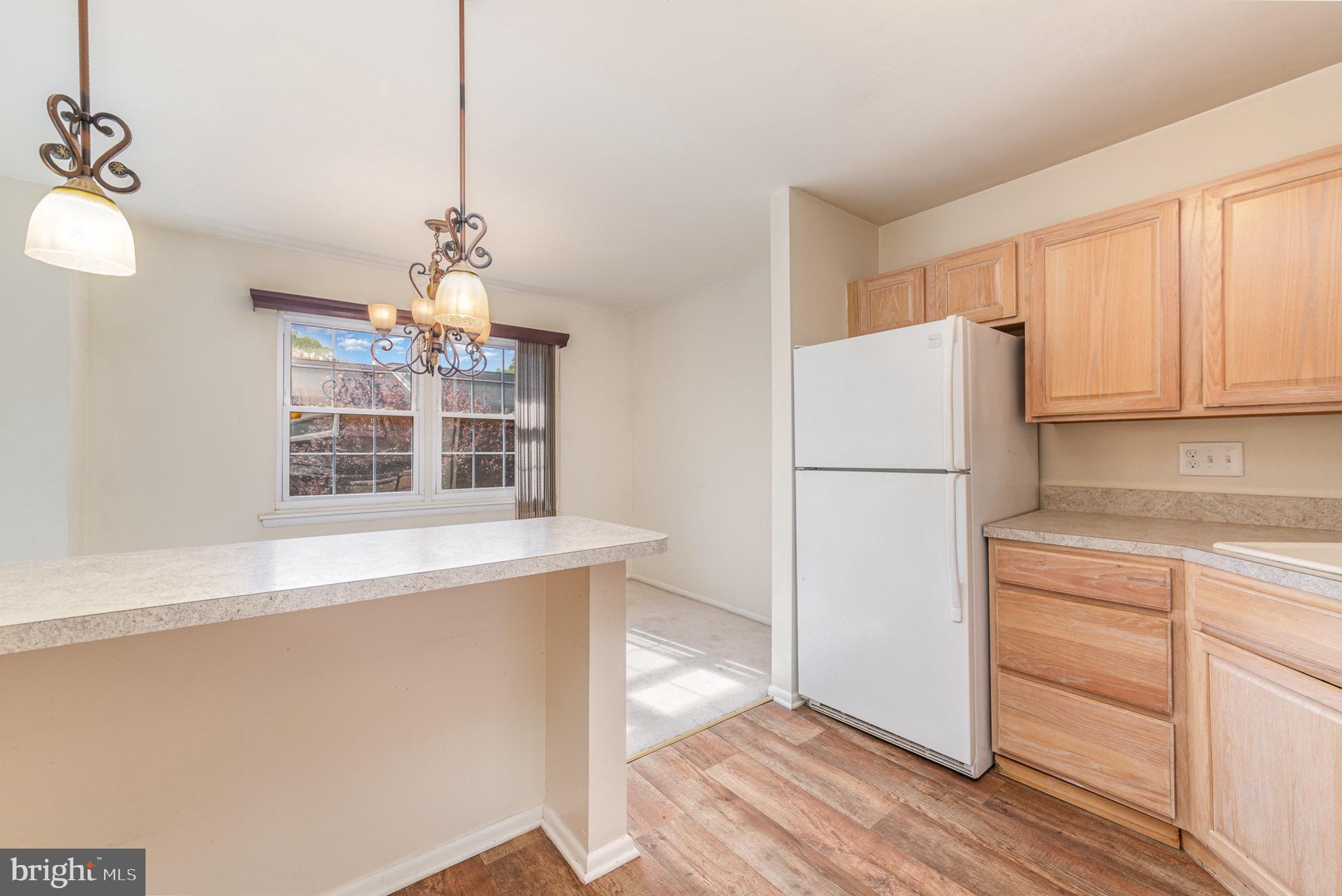 HICKORY HILLS - Residential Lease