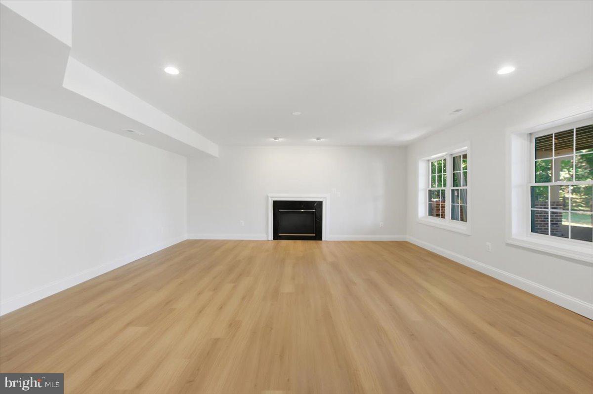 WEST OAKS II - Residential