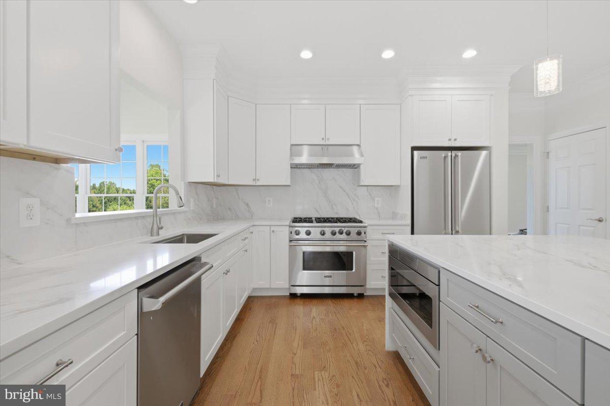 WEST OAKS II - Residential