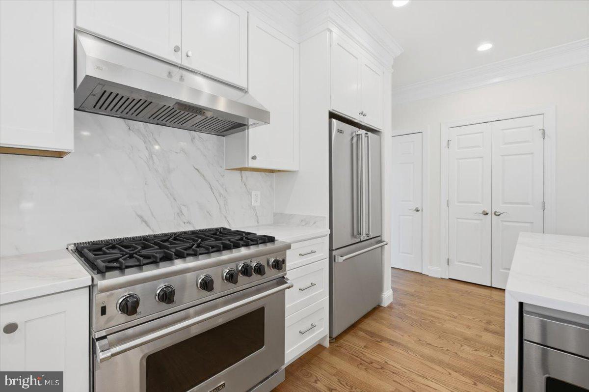 WEST OAKS II - Residential