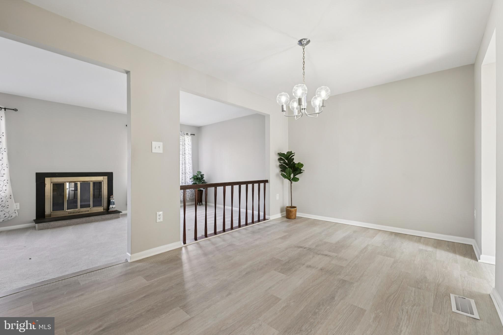 PHELPS LUCK - Residential